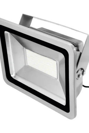 Derniers exemplaires - EUROLITE LED IP FL-150 6400K