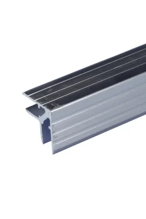 En stock - PENN Profil d'angle Casemaker 30 x 30 mm pour 9 mm par m