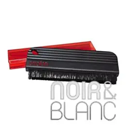 Tout juste arrivé - Nettoyage vinyls ORTOFON Carbon Fiber Record Brush Red