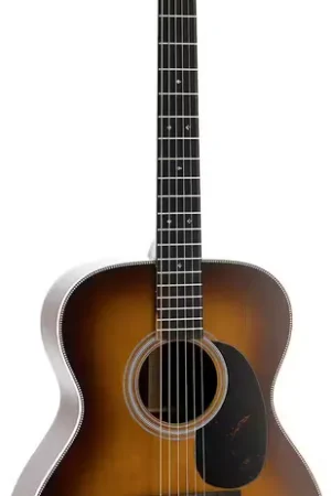 Martin Guitar 000-28 1933 Ambertone 2025 - Liquidation