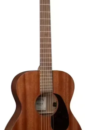 Nouveau lancement - Martin Guitar 000 JUNIOR SAPELE